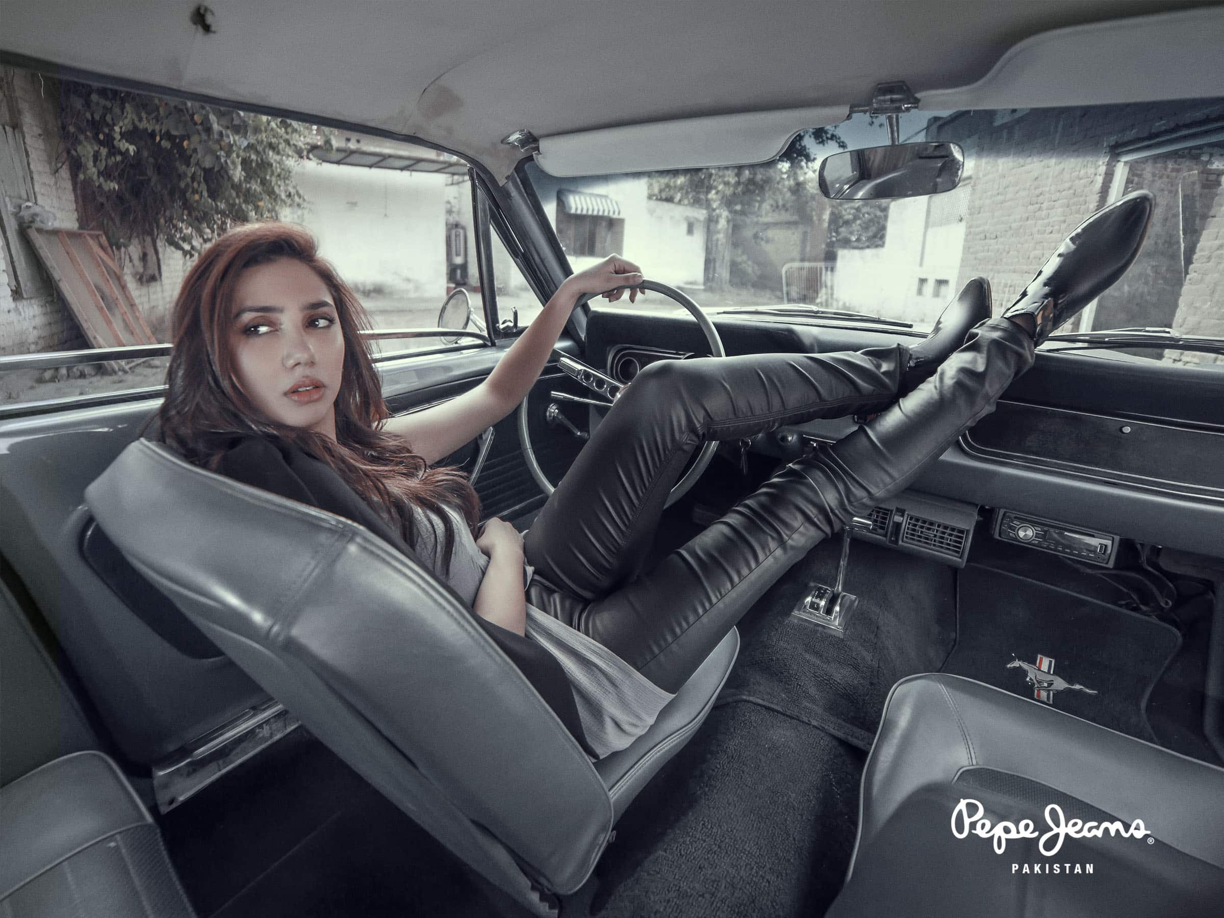 Mahira Khan for Pepe Jeans Pakistan Winter 2015 Campaign - #MKLovesPepe (10)
